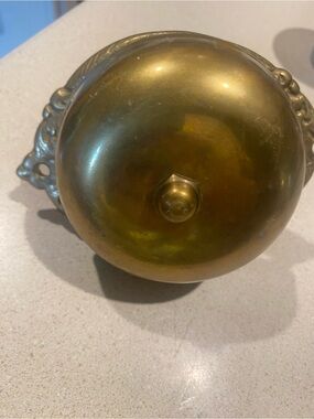 Antique Brass Mechanical Door Bell with Ornate Backplate